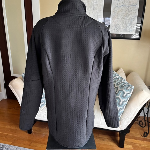 NOT FOR SALE Patagonia R2 TechFace Jacket Black Waffle Knit - Picture 2 of 6
